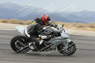 media/Nov-15-2025-Race Pace (Sat) [[8de605a2d8]]/Verified Riders/Bowl (1020am)/